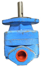 Load image into Gallery viewer, Vickers V201P6P1AIR P/S PUMP
