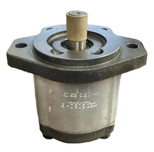 Load image into Gallery viewer, MAGNULAY M182472A PUMP MOUNT 0510 525 031 Bosch Pump

