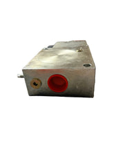 Load image into Gallery viewer, Integrated Hydraulics 2FPHX11118-01E Hydraulic Valve
