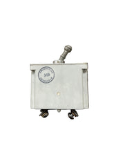 Load image into Gallery viewer, Boeing 1805, MS25337-5 Circuit Breaker 5925-00-752-6430
