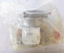 Load image into Gallery viewer, Siemans 25702045 Powermight actuator. Zone valve assy
