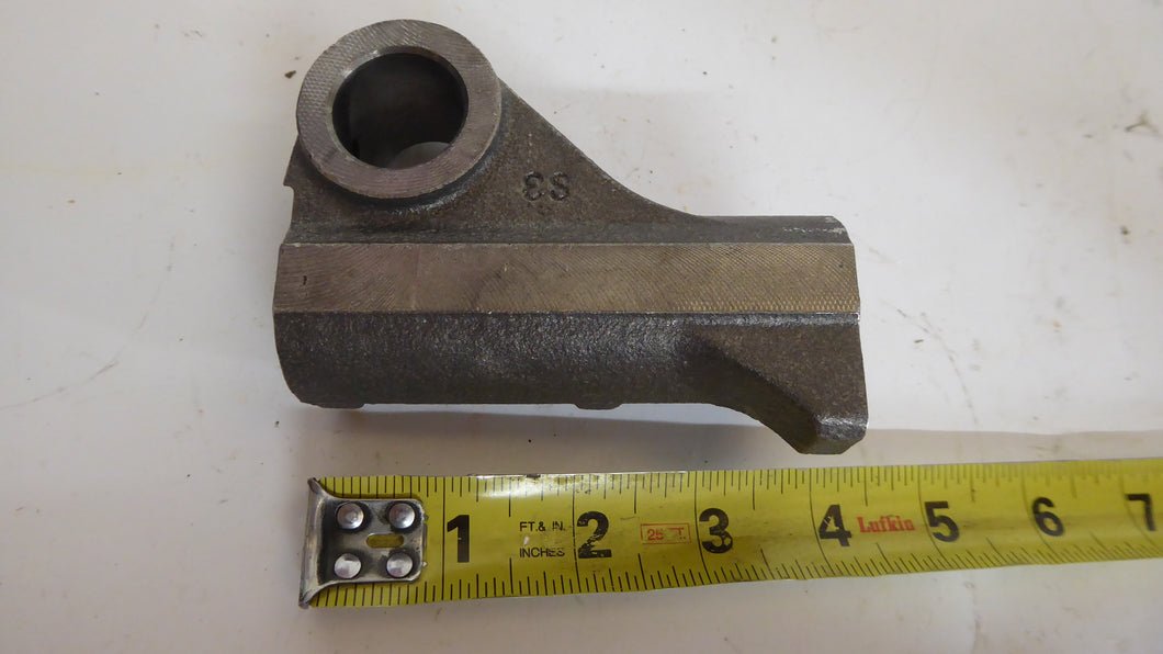 CAT 9Y4383 Rocker Arm Bracket