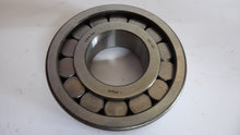 Load image into Gallery viewer, Meritor Rockwell 1228B1042 Roller Bearing
