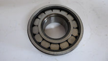 Load image into Gallery viewer, Meritor Rockwell 1228B1042 Roller Bearing
