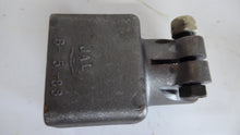 Load image into Gallery viewer, Eaton 922942 End 3930-00-078-2911
