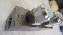 Load image into Gallery viewer, Helac, Eaton CXP30133-05 Hydraulic Control Valve Manifold
