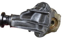Load image into Gallery viewer, Isuzu CD7011Y Front Gear Reducer
