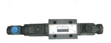 Load image into Gallery viewer, Double A Hydraulics VPQF-5M-CL-CY-5-10B1 Servo Valve 2500PSI
