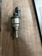 Load image into Gallery viewer, IMPCO 09SQ99020023 FUEL INJECTOR Bi-Fueled
