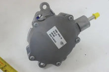 Load image into Gallery viewer, Toyota 29300-0P040 Vacuum Pump OEM
