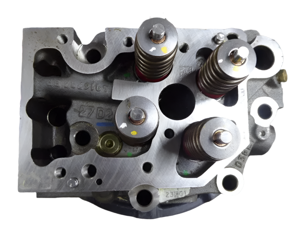 ⑧8-c/8-d セット Cummins 4313888 Cylinder Head – swedincompany
