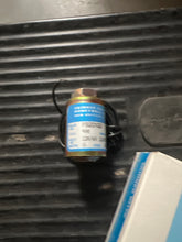 Load image into Gallery viewer, Honeywell PB2DX22 2 Way NC Operator
