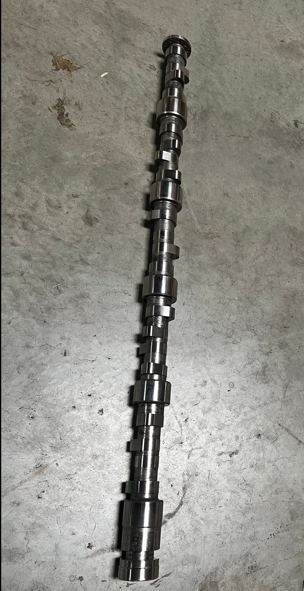 CAT 488-3493 Camshaft Rear