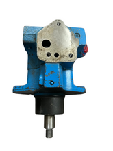 Load image into Gallery viewer, Vickers VTM42 Power Steering Pump no Tag
