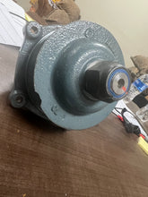 Load image into Gallery viewer, DETROIT DIESEL 23523998 Accessory Drive series 60 (Chip in Pulley)
