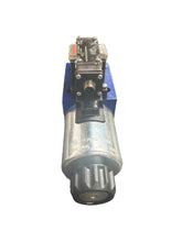 Load image into Gallery viewer, Rexroth 4WE10D40/OFCG24N9DK24L2 Directional Control Valve
