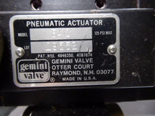 Load image into Gallery viewer, Gemini Valve B412 Pneumatic Actuator
