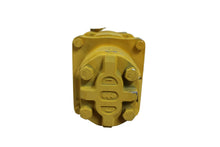 Load image into Gallery viewer, 704-58-33110 Komatsu Hydraulic Tandem Pump
