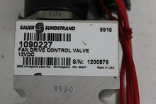 Load image into Gallery viewer, Sauer Sundstrand 1090227 Drive Control Valve
