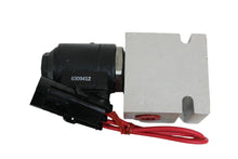 Load image into Gallery viewer, Sauer Sundstrand 1090227 Drive Control Valve
