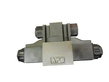 Load image into Gallery viewer, DAIKIN KS0-G02-9CB-30-N DIRECTIONAL VALVE
