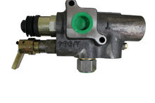 Load image into Gallery viewer, Bezares 9022590 Flow Diverter Valve
