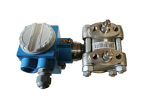 Load image into Gallery viewer, Endress+Hauser PMD235-AE9G9ED1C Differential Pressure Transmitter
