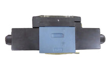 Load image into Gallery viewer, Continental VSD05M-3F1-GB4A-70L-A Directional Valve
