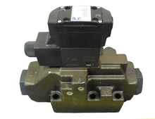 Load image into Gallery viewer, Continental Hydraulics VSD08M-5A-A3B-68L-B Directional Control Valve VSD03M-5F-AR-68L-B-PILOT
