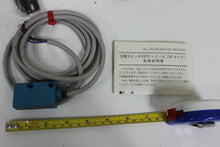 Load image into Gallery viewer, Honeywell Yamatake FE7C-TWC6R-922 Photoelectric Sensor

