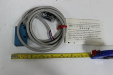 Load image into Gallery viewer, Honeywell Yamatake FE7C-TWC6R-922 Photoelectric Sensor
