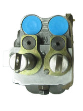 Load image into Gallery viewer, Vickers Hydraulics 502030 Control Valve Clark 2783176
