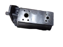 Load image into Gallery viewer, Caterpillar G26944 Hydraulic Gear Pump
