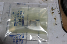 Load image into Gallery viewer, Westinghouse D15/561J328 Packing Assy 2825-00-146-8084
