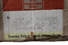 Load image into Gallery viewer, Detroit Diesel 5164286 Drive Hub
