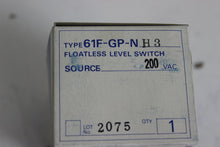 Load image into Gallery viewer, Omron 61F-GP-NH3 Floatless Level Switch 200VAC
