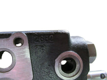 Load image into Gallery viewer, Parker Commercial 976427 Sectional Valve
