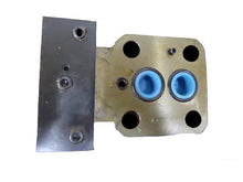 Load image into Gallery viewer, Parker R6V8YHHH AT pilot operated pressure relief valve NOS
