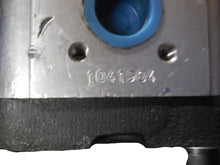 Load image into Gallery viewer, Livenze 1041904 Hyd. Motor
