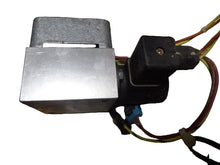 Load image into Gallery viewer, Sauer Sundstrand 1090356 Fan control valve

