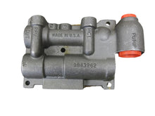Load image into Gallery viewer, Ford Tractor 9843262 Cooler Bypass Valve Fits Ford 8670
