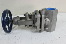 Load image into Gallery viewer, Powell 2474SWE Globe Ball Valve 1"
