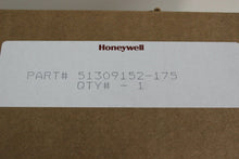 Load image into Gallery viewer, Honeywell 51309152-175 Analog Output sealed box
