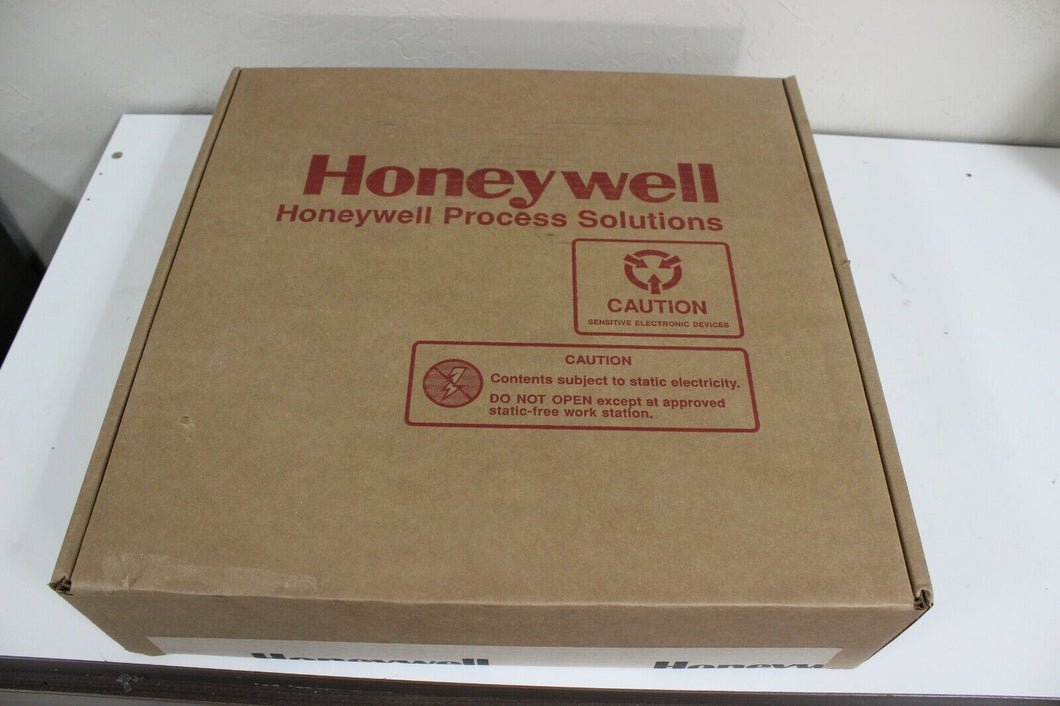 Honeywell 51309152-175 Analog Output sealed box