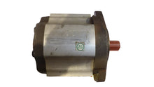 Load image into Gallery viewer, Dynamic 5U411547 Gear Pump
