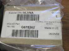Load image into Gallery viewer, VOLVO G675362 Wiper Control
