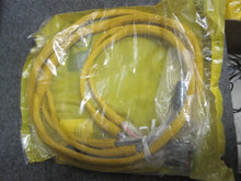 Load image into Gallery viewer, Caterpillar Tractor 206-1035 Wiring Harness
