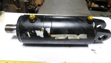 Load image into Gallery viewer, Hyster 8504282 Hydraulic Cylinder New
