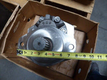 Load image into Gallery viewer, Caterpillar Gear Pump 3G5867 New for CAT D348, 992, 992B Hydraulic Pump G
