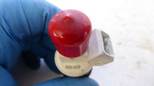 Load image into Gallery viewer, Unbranded RIN-939 Fuel Injector New
